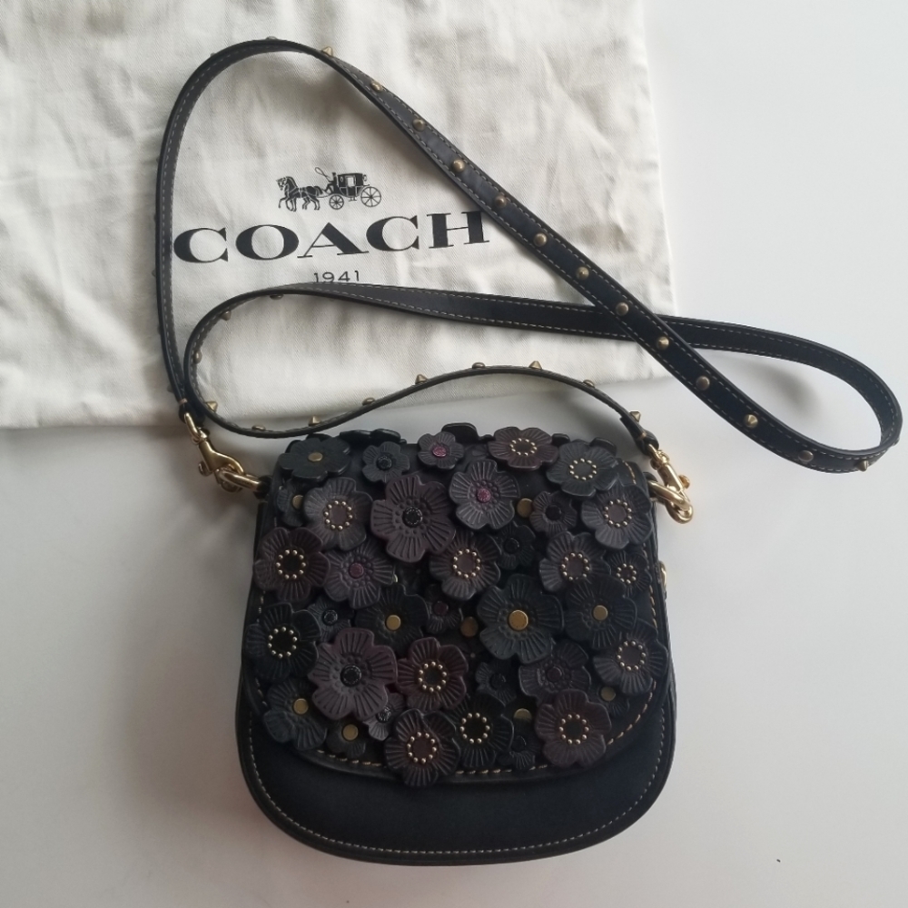 Coach Tea Rose Saddle Bag 17 Leather Flowers